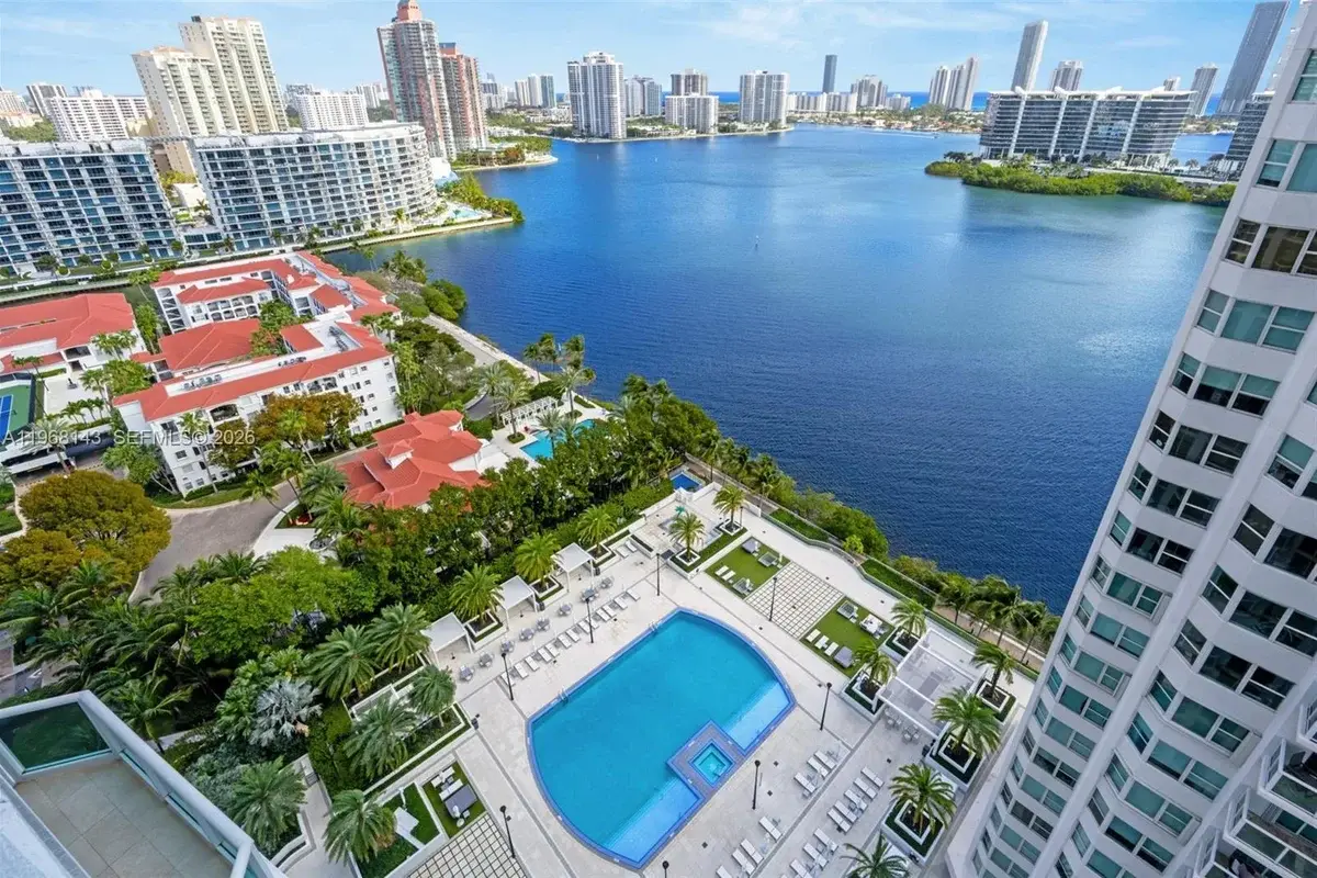 3301 NE 183 St #2209, Aventura: photo 1 of 33