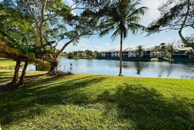 9261 Vista Del Lago #E, Boca Raton: photo 1 of 51