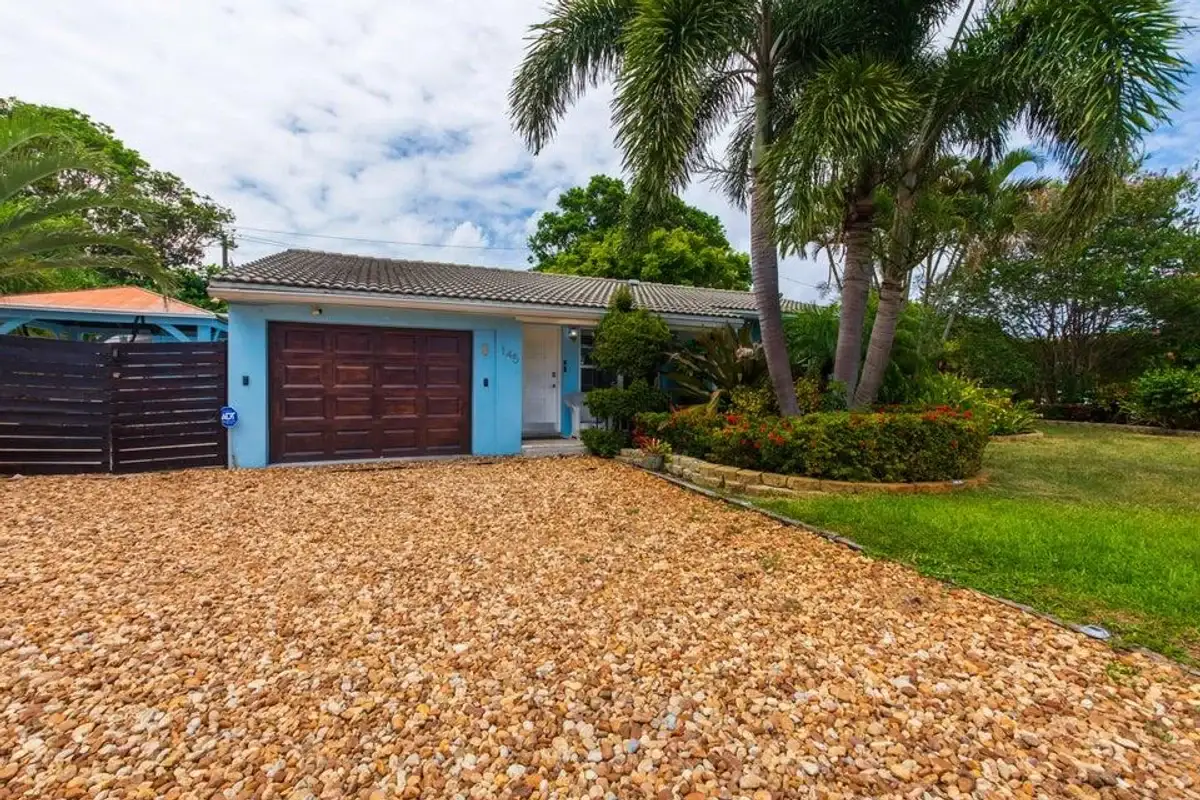 145 SE 3rd Ave, Boynton Beach: photo 1 of 31
