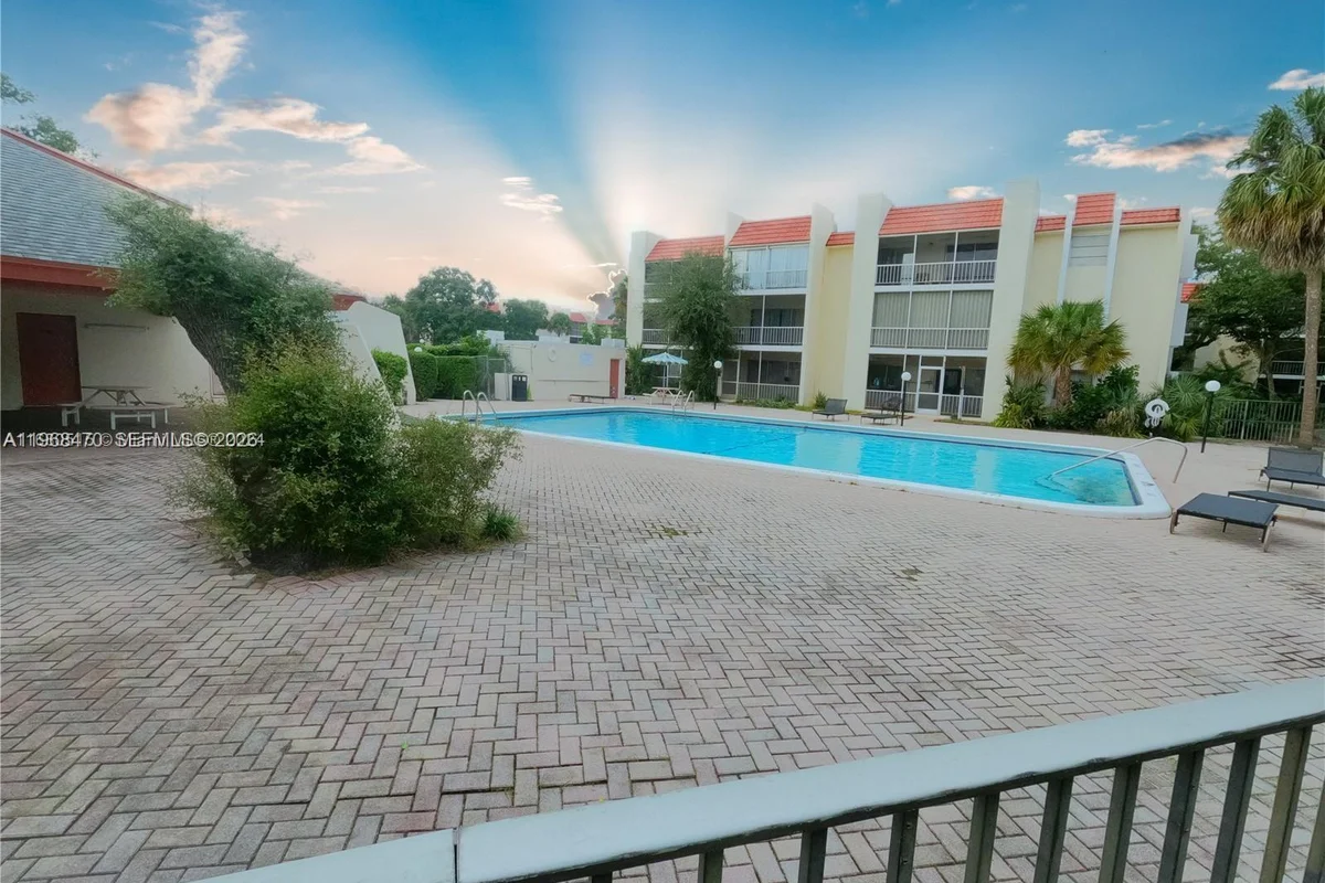 644 NW 13th St #0120, Boca Raton: photo 1 of 13
