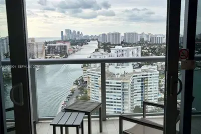 2602 E Hallandale Beach Blvd #R2709, Hallandale Beach: photo 1 of 15