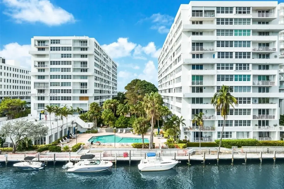 1160 N Federal Hwy #1118, Fort Lauderdale: photo 1 of 9
