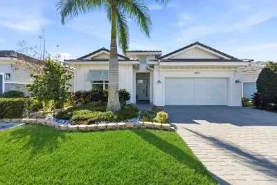 9921 Regency Way, Palm Beach Gardens: photo 1 of 29