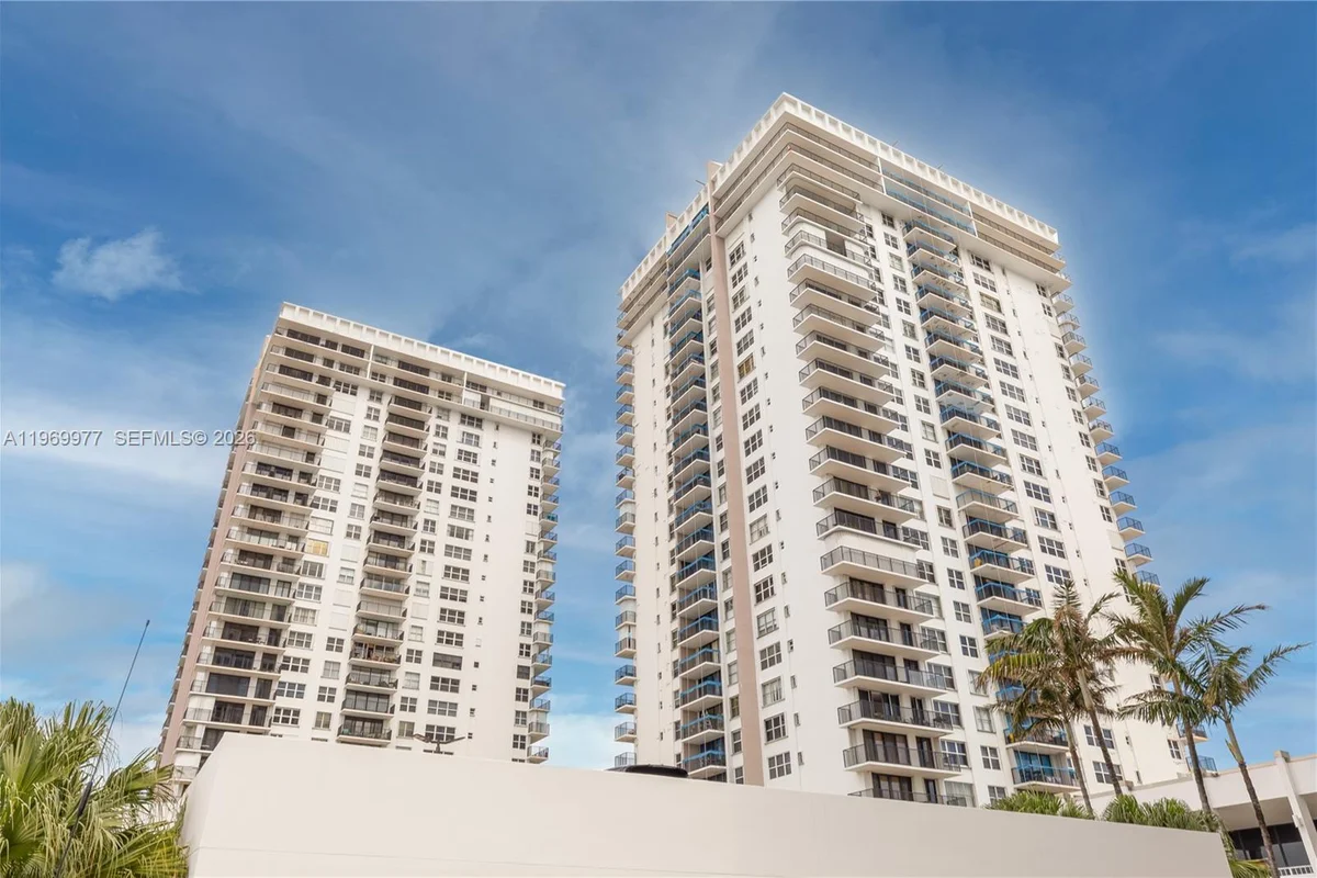2101 S Ocean Dr #2804, Hollywood: photo 1 of 41