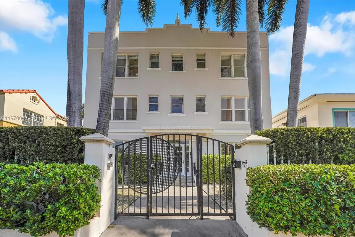 1027 Pennsylvania Ave #103, Miami Beach: photo 1 of 30