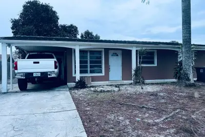 938 Sarazen Dr, West Palm Beach: photo 1 of 13