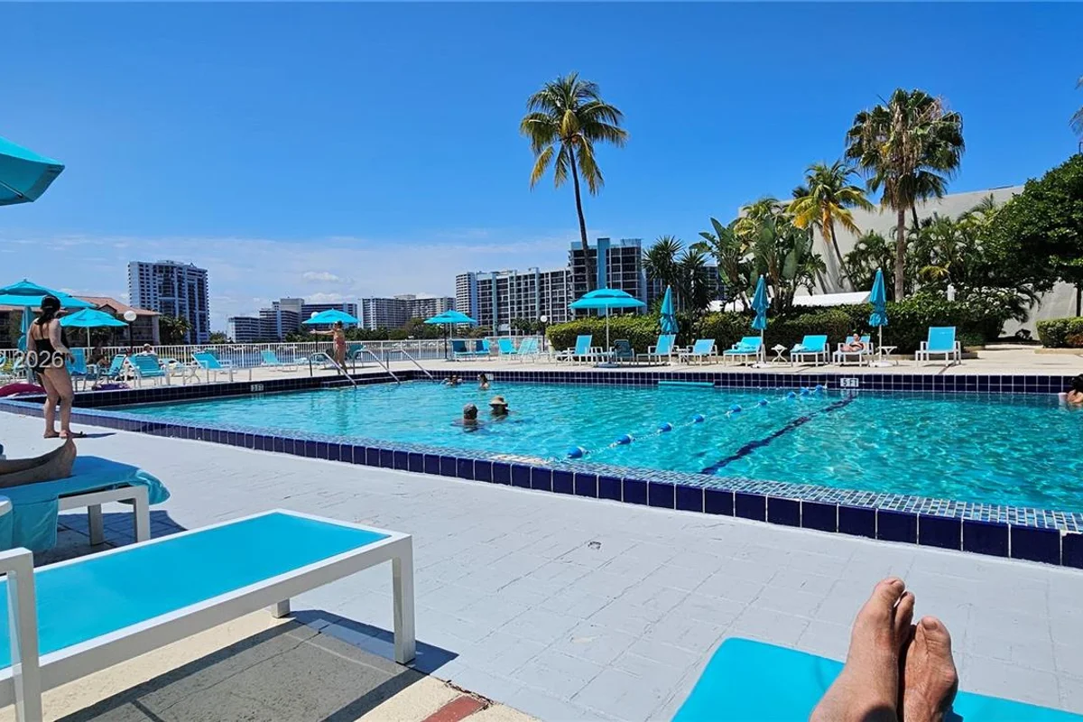 3800 S Ocean Dr #322, Hollywood: photo 1 of 37