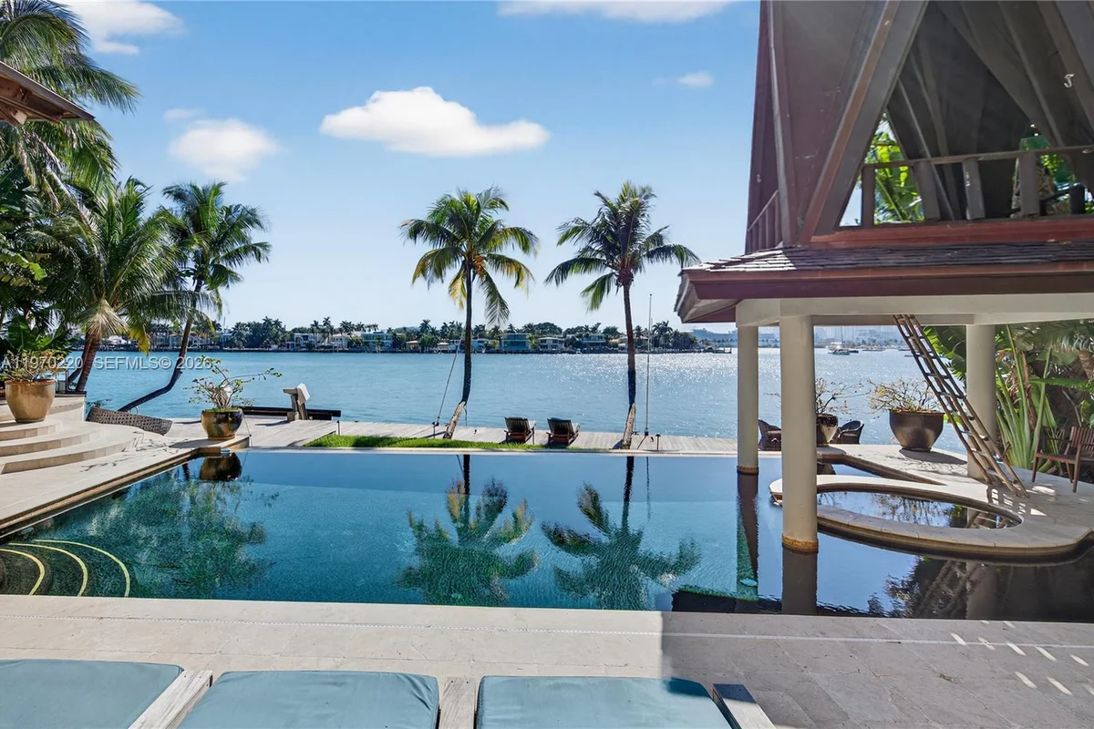 14 W San Marino Dr, Miami Beach: photo 1 of 88