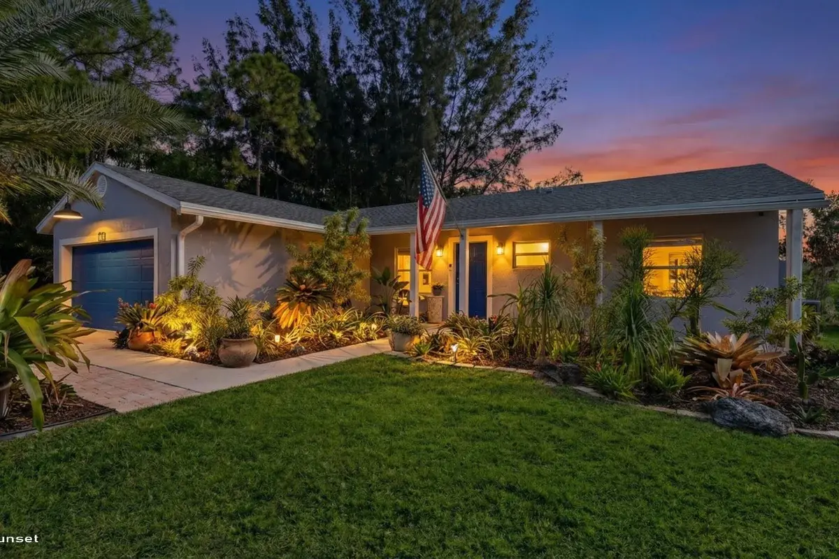 17830 49th St N, Loxahatchee: photo 1 of 44