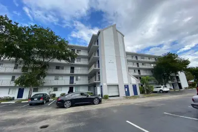 8700 N Sherman Cir #305, Miramar: photo 1 of 26