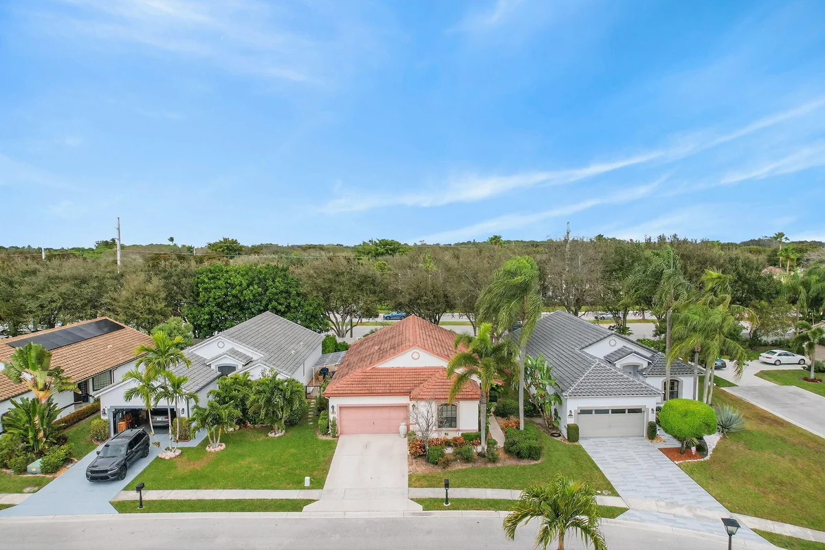 10056 Lexington Cir N, Boynton Beach: photo 1 of 70