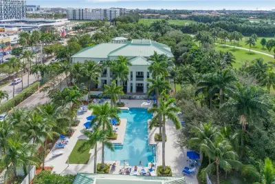 5300 NW 87th Ave #108, Doral: photo 1 of 41