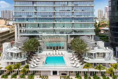 18501 Collins Ave #2003, Sunny Isles Beach: photo 1 of 45