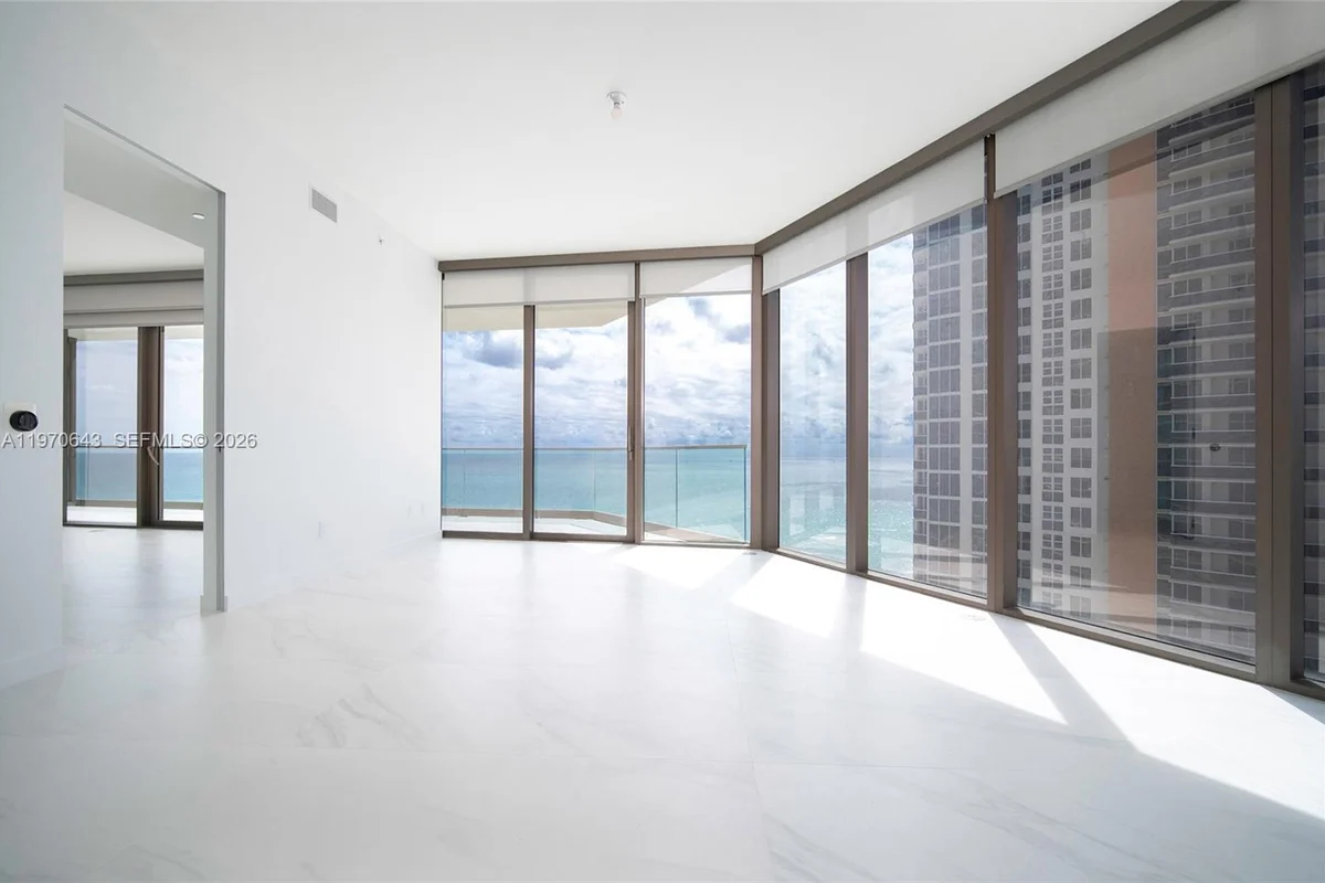 18975 Collins Ave #1604, Sunny Isles Beach: photo 1 of 26