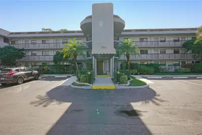 7531 NW 79th Ave #205, Tamarac: photo 1 of 29