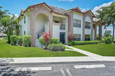 8049 Aberdeen Dr #101, Boynton Beach: photo 1 of 56