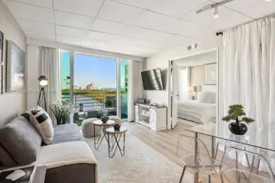 2670 E Sunrise Blvd #1428, Fort Lauderdale: photo 1 of 53