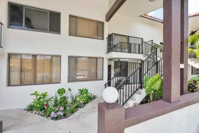 3100 NW 46th St #203, Oakland Park: photo 1 of 36