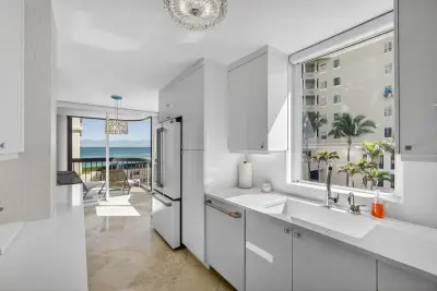 5380 N Ocean Dr #3b, Riviera Beach: photo 1 of 47