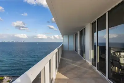 1830 S Ocean Dr #1908, Hallandale Beach: photo 1 of 43