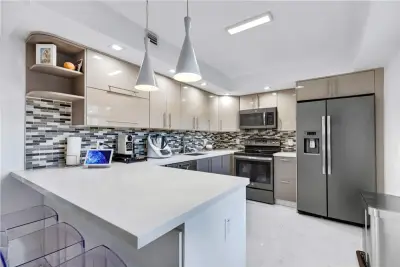 805 Cypress Blvd #210, Pompano Beach: photo 1 of 22