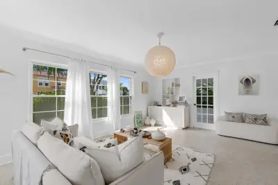 143 Greymon Dr, West Palm Beach: photo 1 of 39
