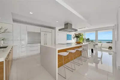 199 Ocean Lane Dr #401, Key Biscayne: photo 1 of 38