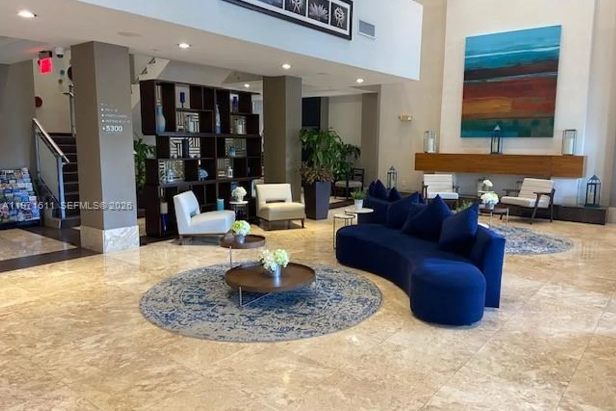5300 NW 87th Ave #316, Doral: photo 1 of 40
