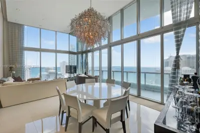 495 Brickell Ave #2201, Miami: photo 1 of 36