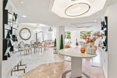 905 Brickell Bay Dr #230, Miami: photo 1 of 48