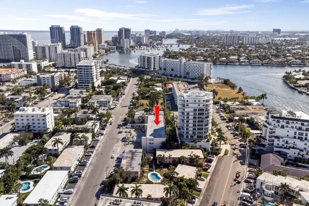 625 Antioch Ave #104, Fort Lauderdale: photo 1 of 19