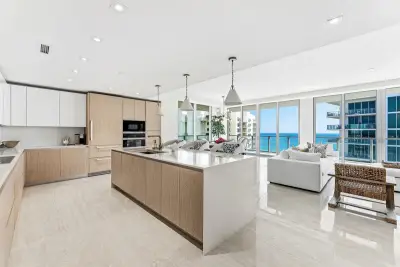 3100 N Ocean Dr #1702p, Riviera Beach: photo 1 of 45