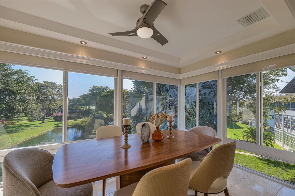 5171 W Oakland Park Blvd #309, Lauderdale Lakes: photo 1 of 25