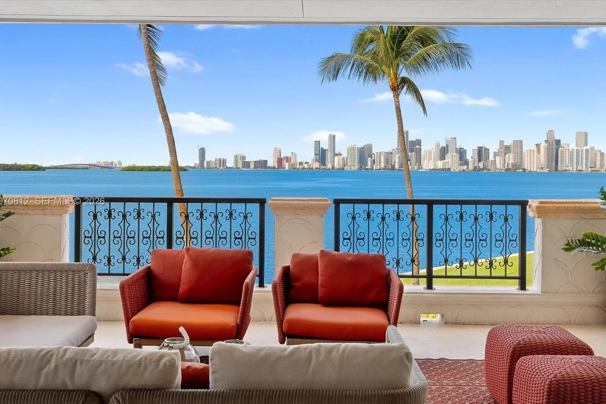 4921 Fisher Island Dr, Miami Beach: photo 1 of 57
