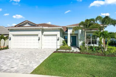 10722 Stellar Cir, Palm Beach Gardens: photo 1 of 89