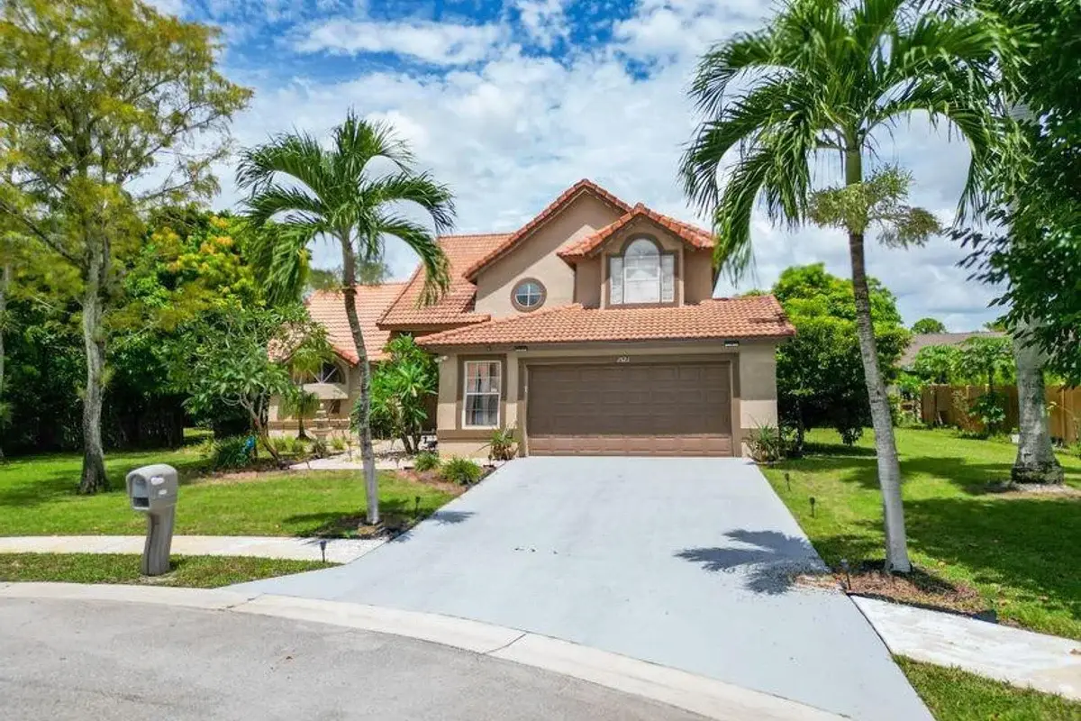 1521 Snapdragon Dr, Wellington: photo 1 of 7
