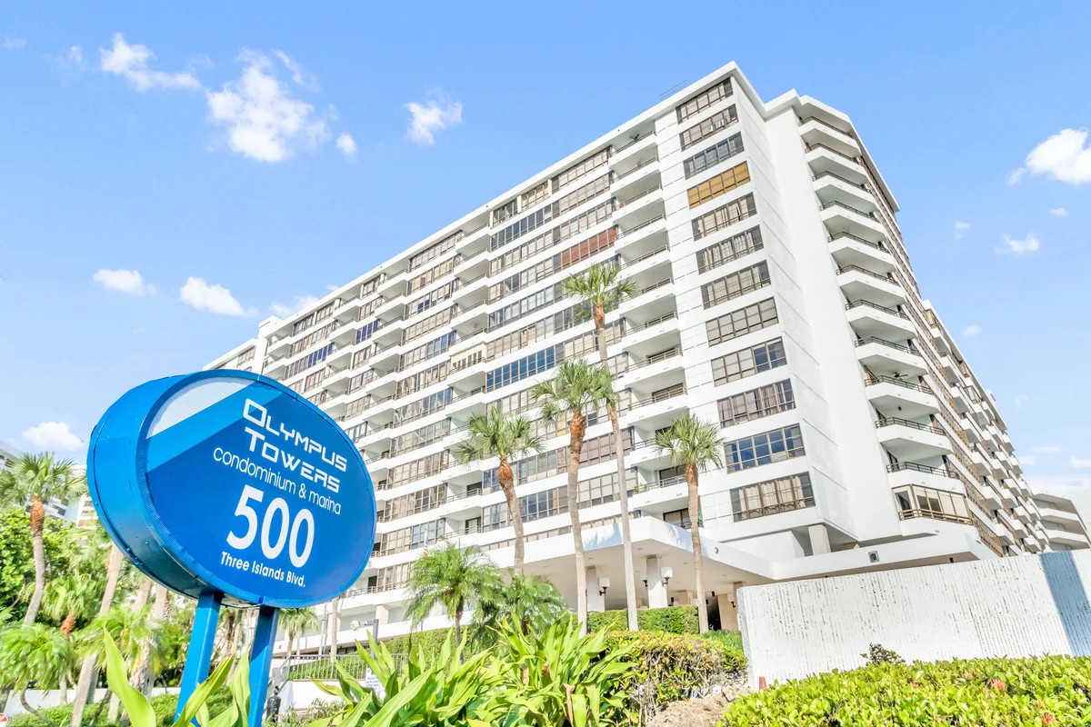 500 Three Islands Blvd #109, Hallandale Beach: photo 1 of 21