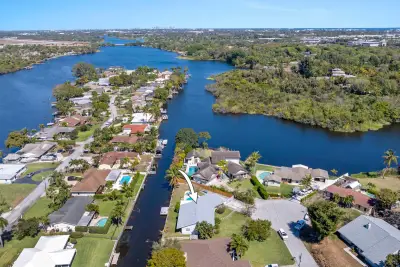 6797 Bayshore Dr, Lake Worth: photo 1 of 34