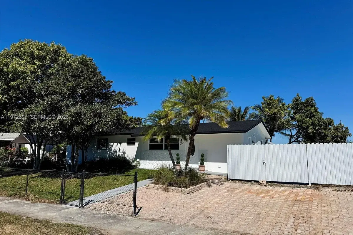 15715 SW 302nd Ter, Homestead: photo 1 of 18