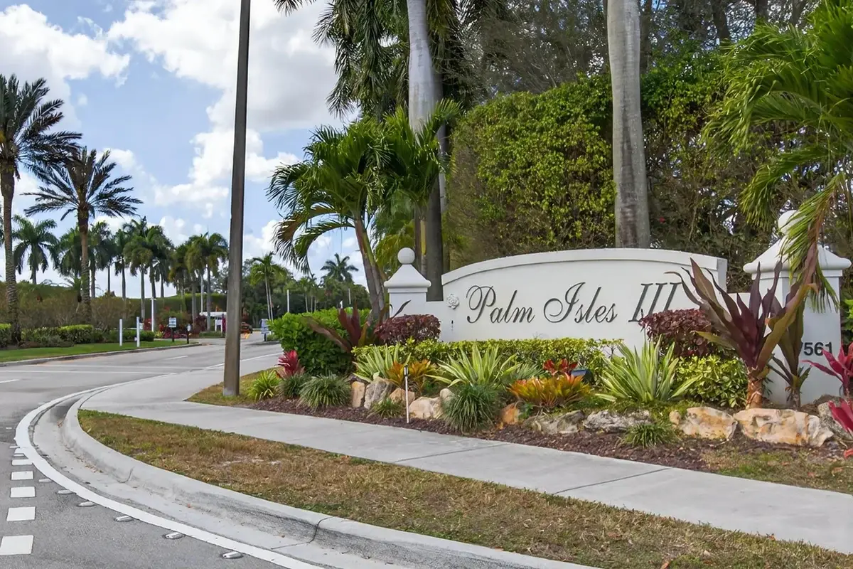 7676 Springwater Pl #201, Boynton Beach: photo 1 of 44