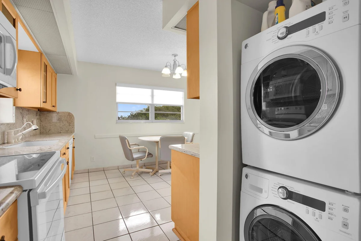 1605 Abaco Dr #M4, Coconut Creek: photo 1 of 40
