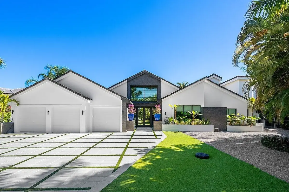 3746 NW 53rd St, Boca Raton: photo 1 of 69
