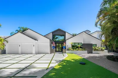3746 NW 53rd St, Boca Raton: photo 1 of 69