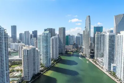 300 Biscayne Blvd Way #903, Miami: photo 1 of 84