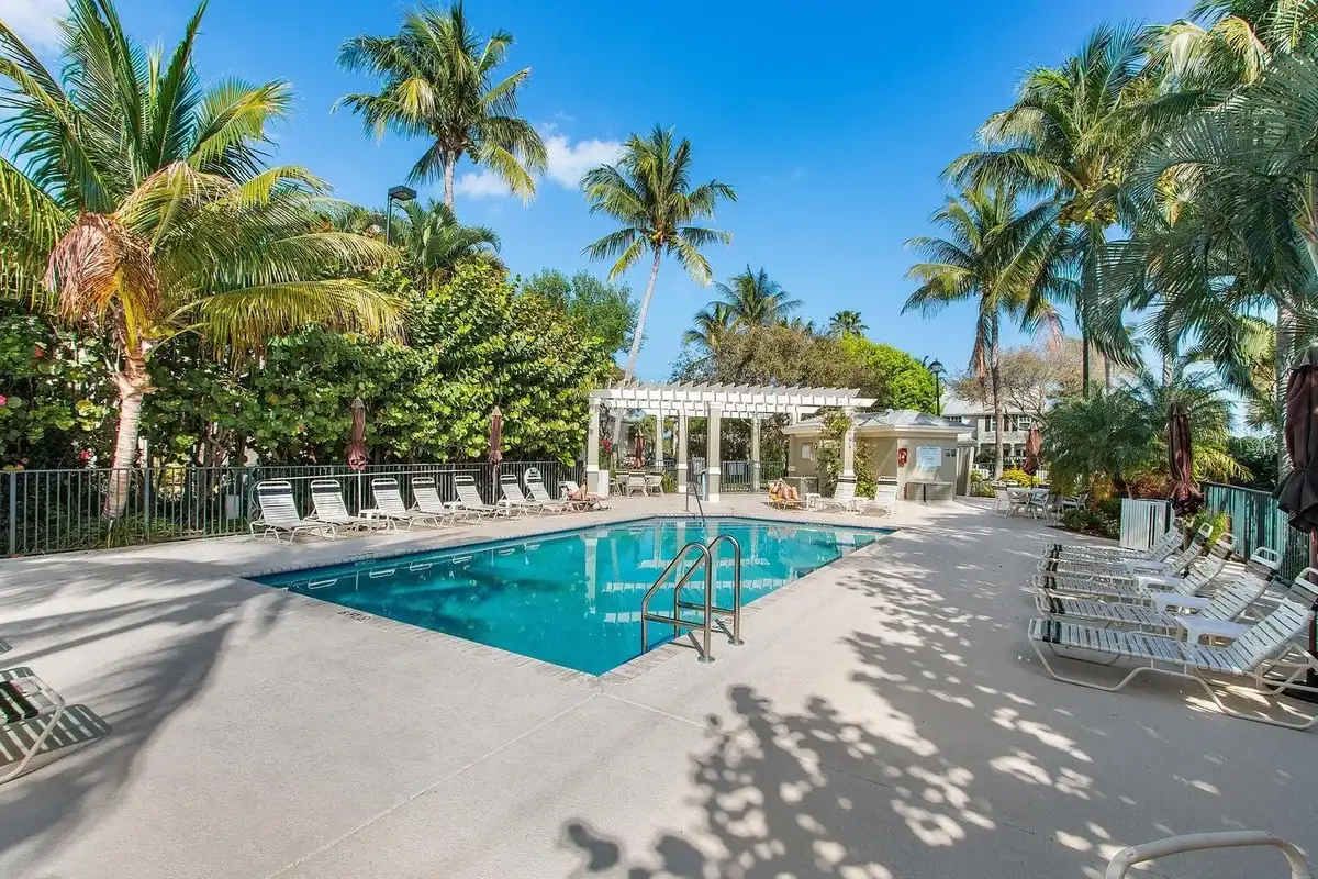 834 Kokomo Key Ln, Delray Beach: photo 1 of 40