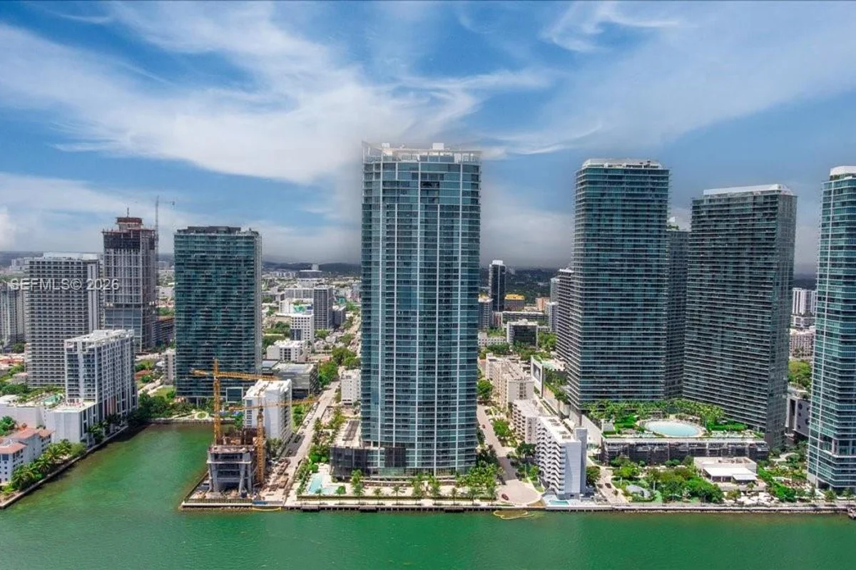 2900 NE 7th Ave #3004, Miami: photo 1 of 35