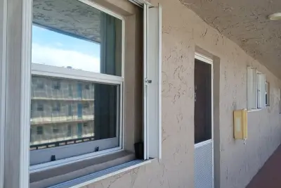 721 Lori Dr #309, Palm Springs: photo 1 of 47