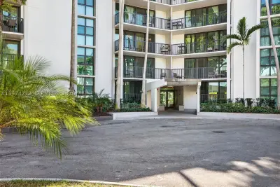 1350 River Reach Dr #314, Fort Lauderdale: photo 1 of 71