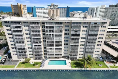303 N Riverside Dr #Ph3, Pompano Beach: photo 1 of 32