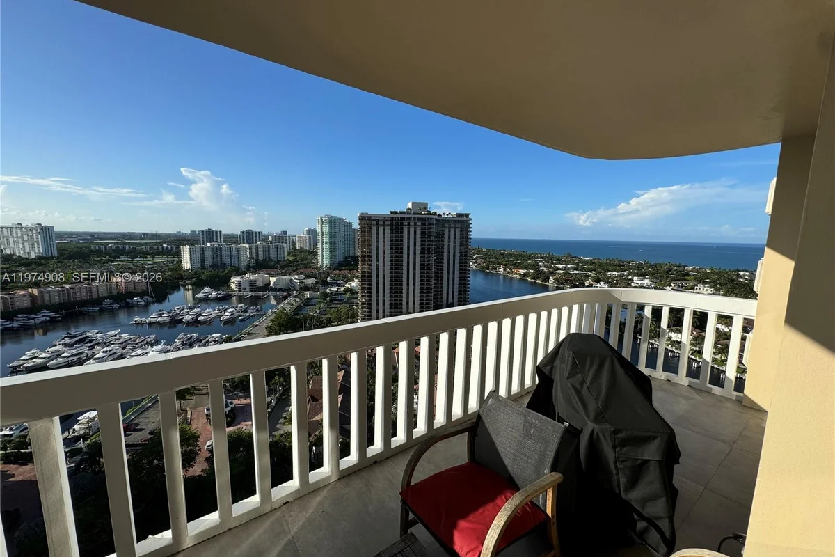 19355 Turnberry Way #23C, Aventura: photo 1 of 20